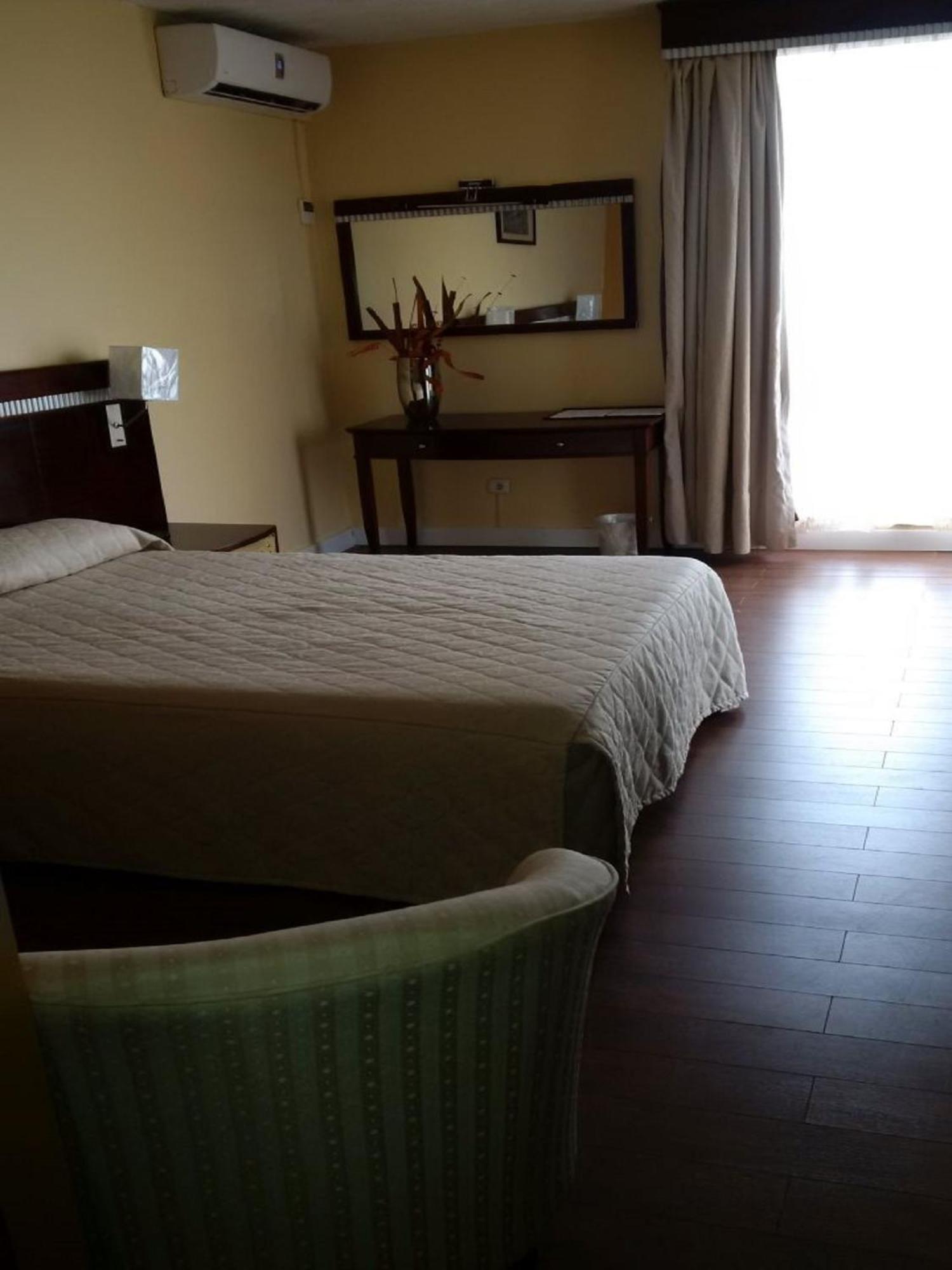 Hotel Inter شيمويو الغرفة الصورة